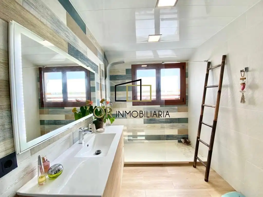 Casa con terraza en venta en Pacs del Penedès, imagen 32