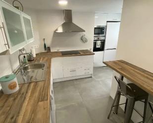 Kitchen of Flat to rent in  Valencia Capital  with Air Conditioner and Balcony