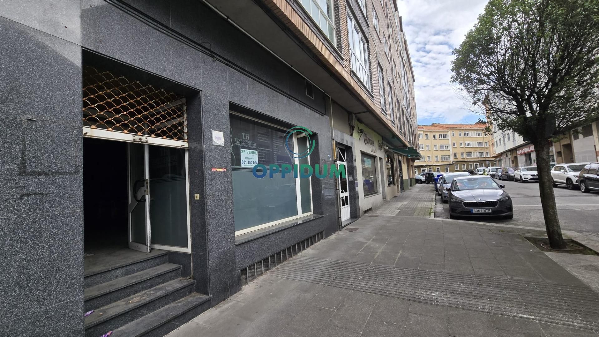 Vista exterior de Local en venda en Ferrol