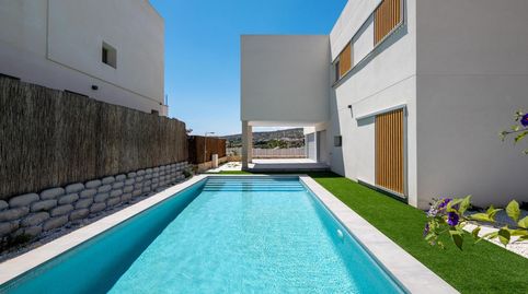 Villa de 4 dormitorios con piscina privada y vistas al golf en Algorfa, imagen 2