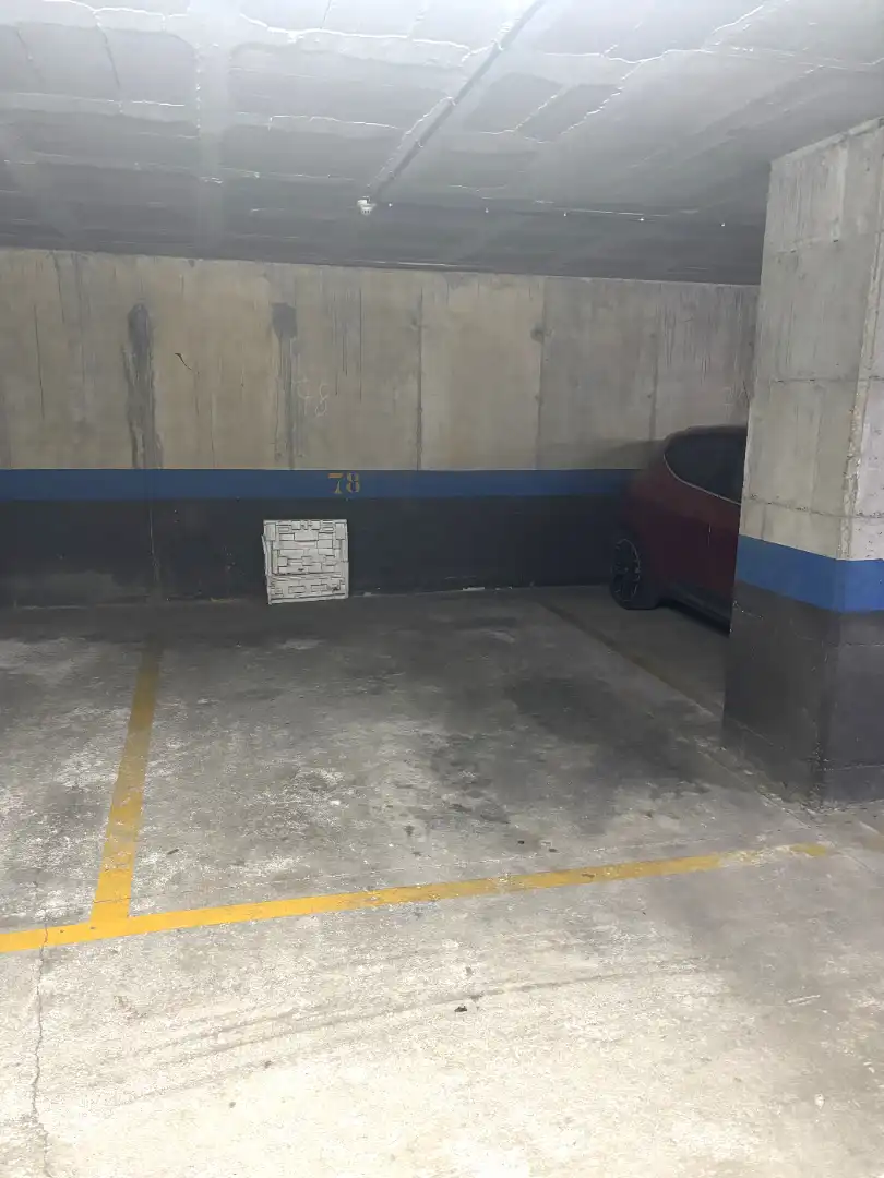 Parking de Piso en venta en Vilafranca del Penedès con Aire acondicionado, Trastero y Amueblado