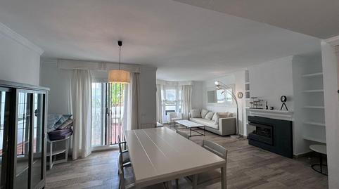 Foto 3 de Apartament de lloguer a La Dama de Noche - La Alzambra, Marbella