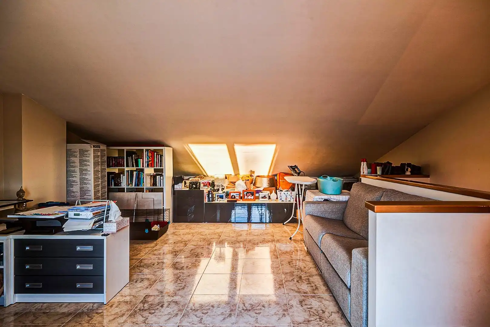 Sala de estar de Casa adosada en venta en Igualada con Aire acondicionado, Calefacción y Terraza