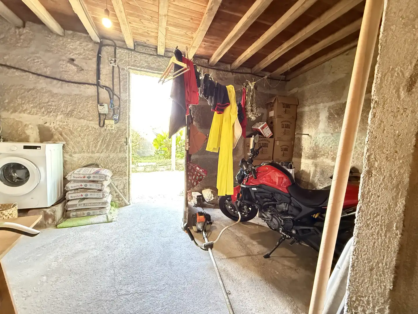 Casa rústica amb terrassa en venda a Lugar Paradela, imagen 36