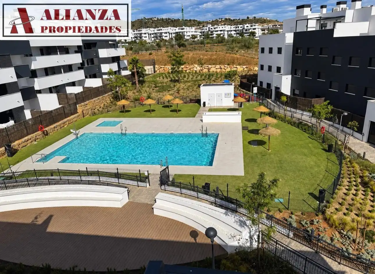 Piso con piscina en alquiler en Puerto de la Torre - Atabal