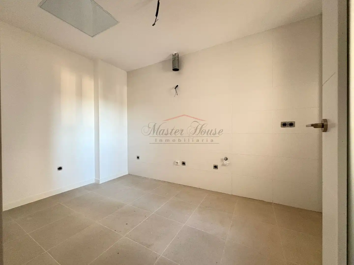 Casa adosada en venta en Aljaraque con Calefacción, Jardín privado y Terraza