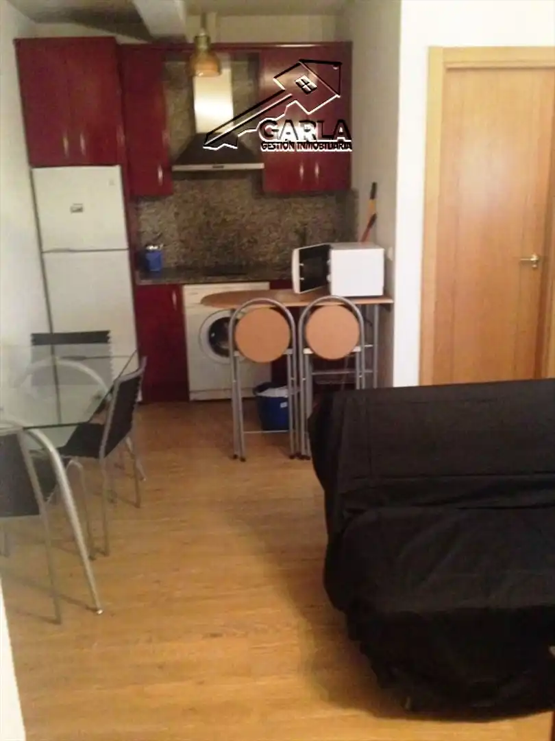 Cocina de Piso en venta en Salamanca con Calefacción, Terraza y Amueblado