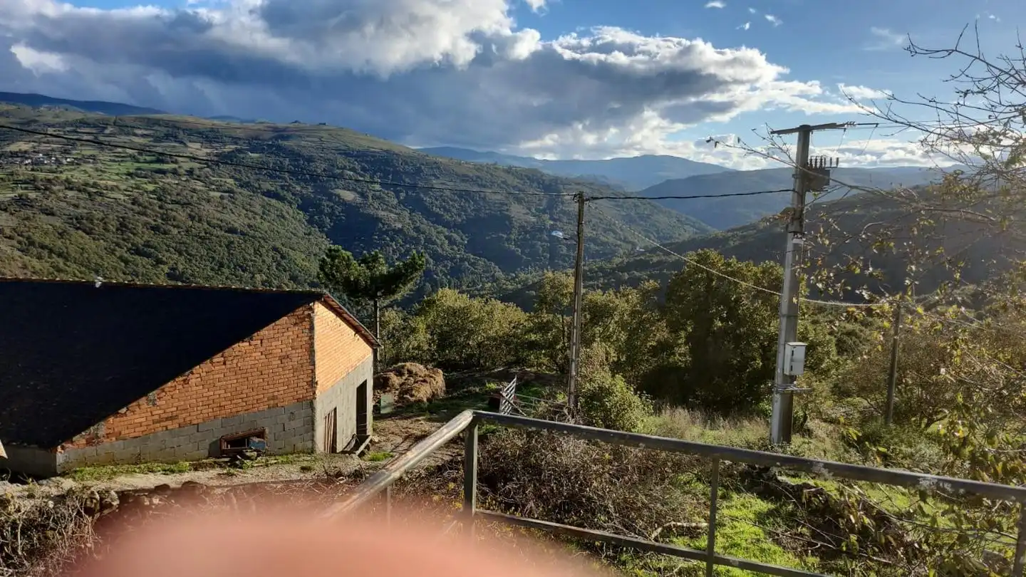 Vista exterior de Casa o chalet en venta en Chandrexa de Queixa con Jardín privado y Terraza