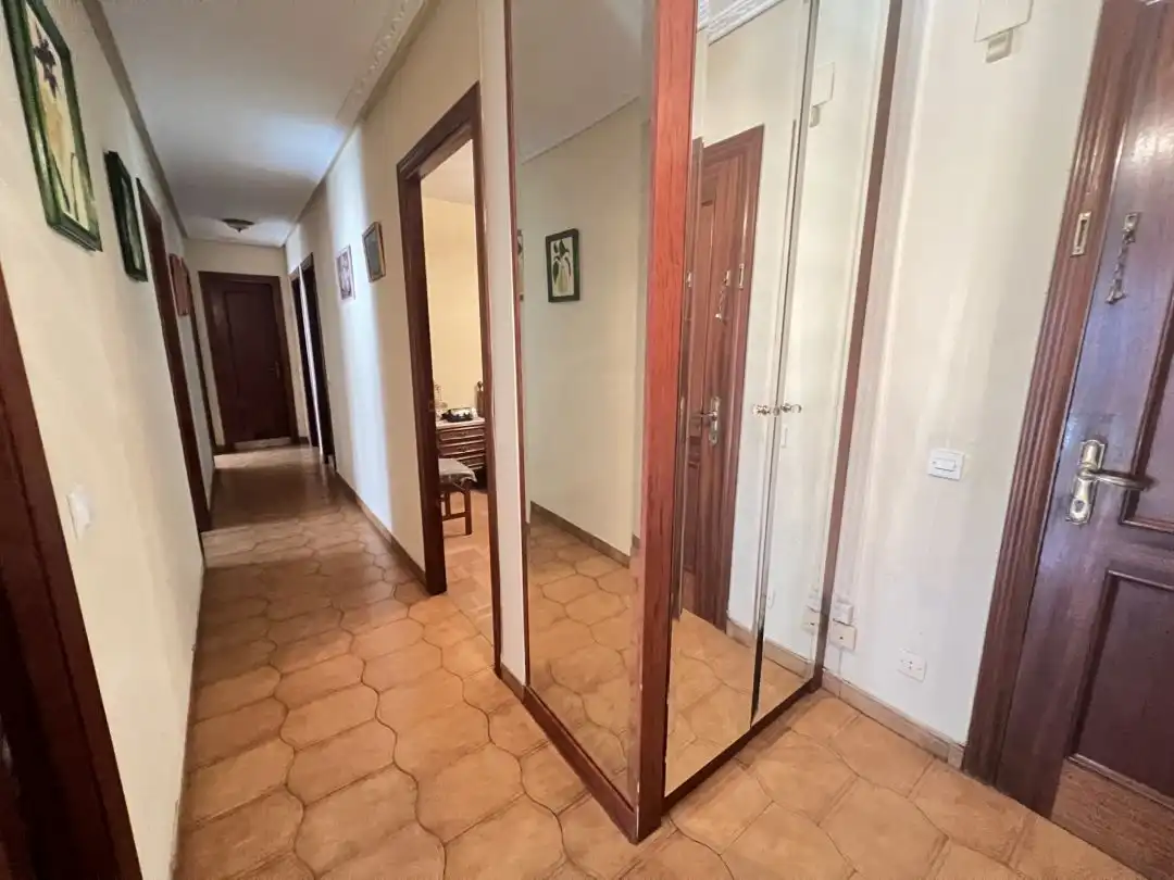 Piso en venta en Lugones