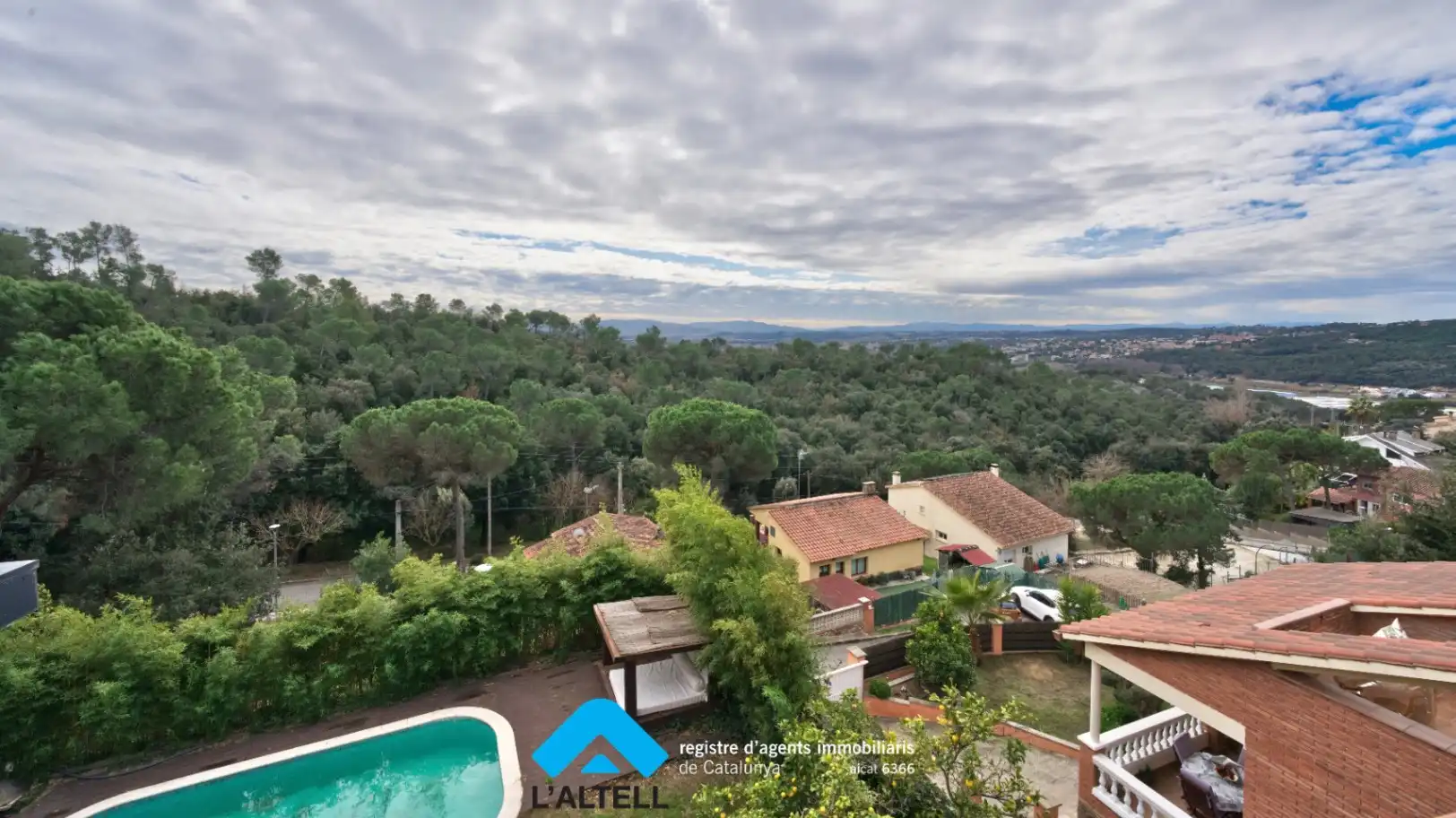 Vista exterior de Casa o chalet en venta en L'Ametlla del Vallès con Calefacción, Jardín privado y Terraza