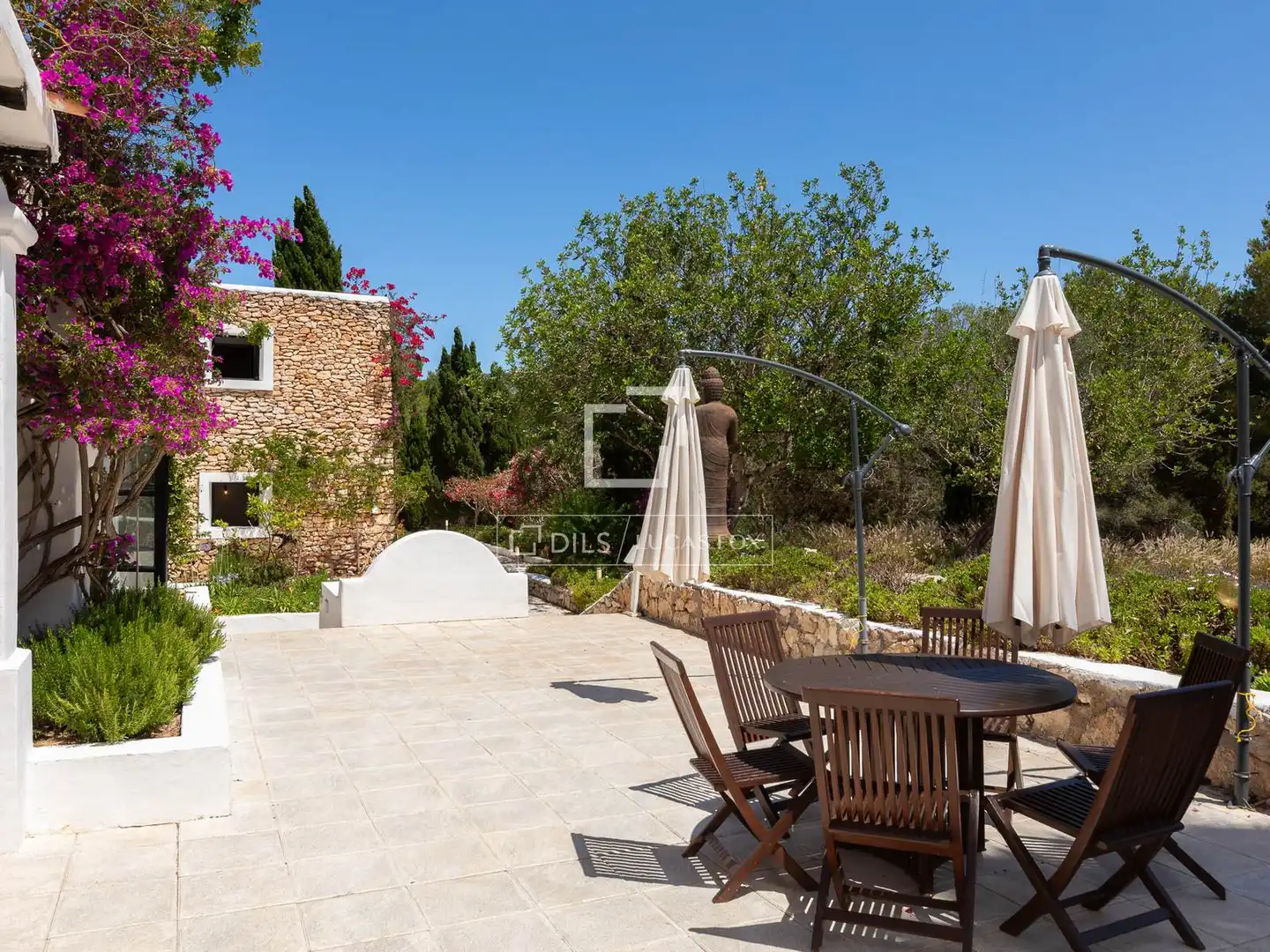 Terrace of Country homes for sale in Santa Eulària des Riu  with Furnished