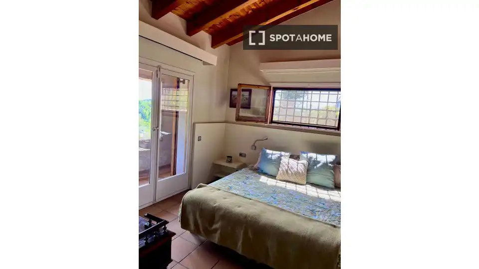 Bedroom of Apartments for share in Bigues i Riells del Fai  with Air Conditioner, Terrace and Furnished