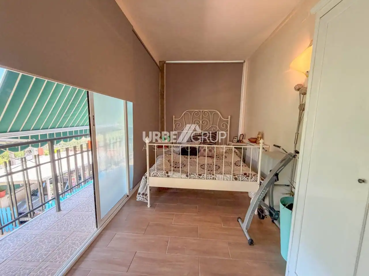 Bedroom of Detached homes for sale in Abrera  with Air Conditioner, Heating and Private garden