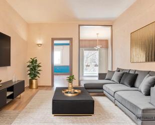 Living room of Flat for sale in  Barcelona Capital  with Air Conditioner and Balcony