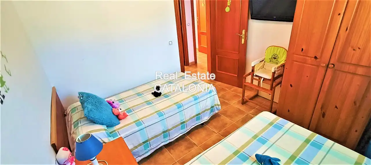 Schlafzimmer von Haus oder Chalet zum Verkauf in Lloret de Mar mit Heizung, Privatgarten und Terrasse