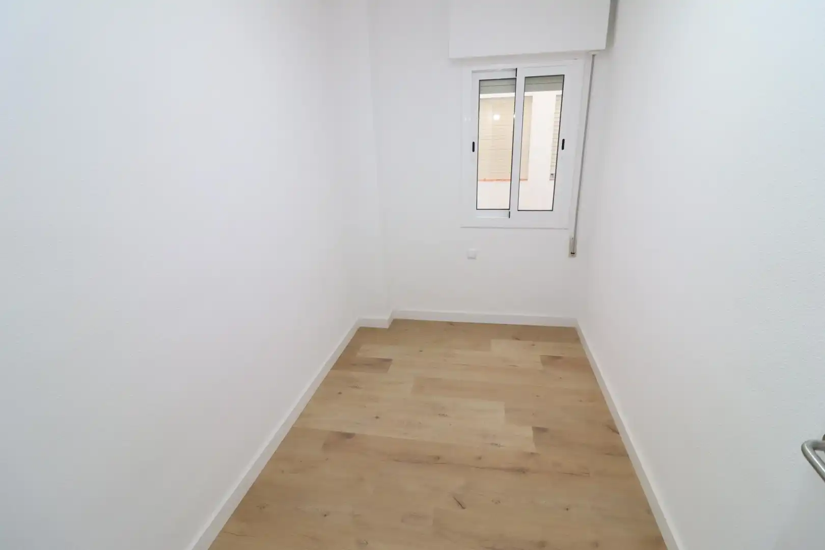 Habitación de Piso en venta en Alcanar con Parquet y Terraza