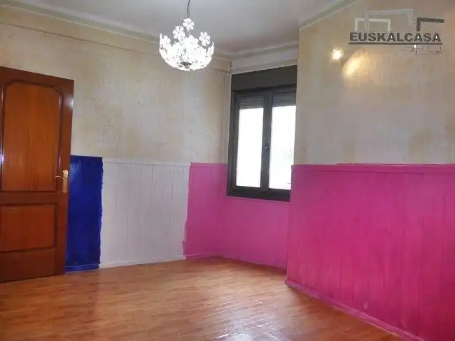 Bedroom of Flat for sale in Bilbao   with Heating and Terrace