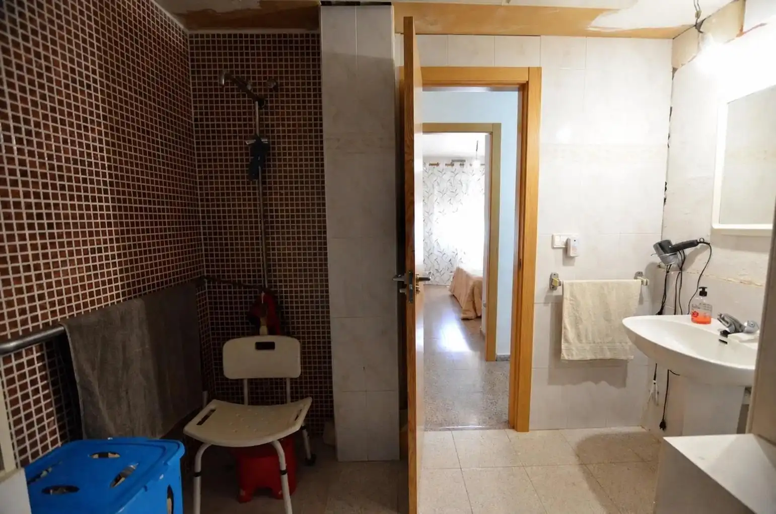 Bany de Casa o xalet en venda en Mutxamel amb Terrassa i Piscina