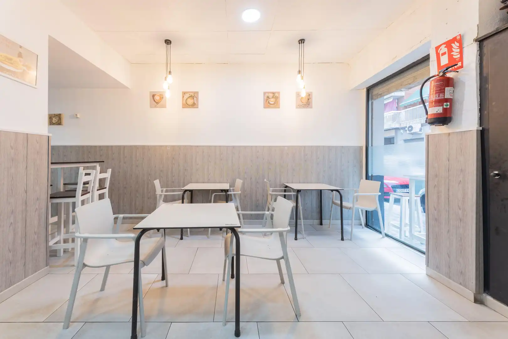 Local en venta en Valencia con Aire acondicionado y Alarma