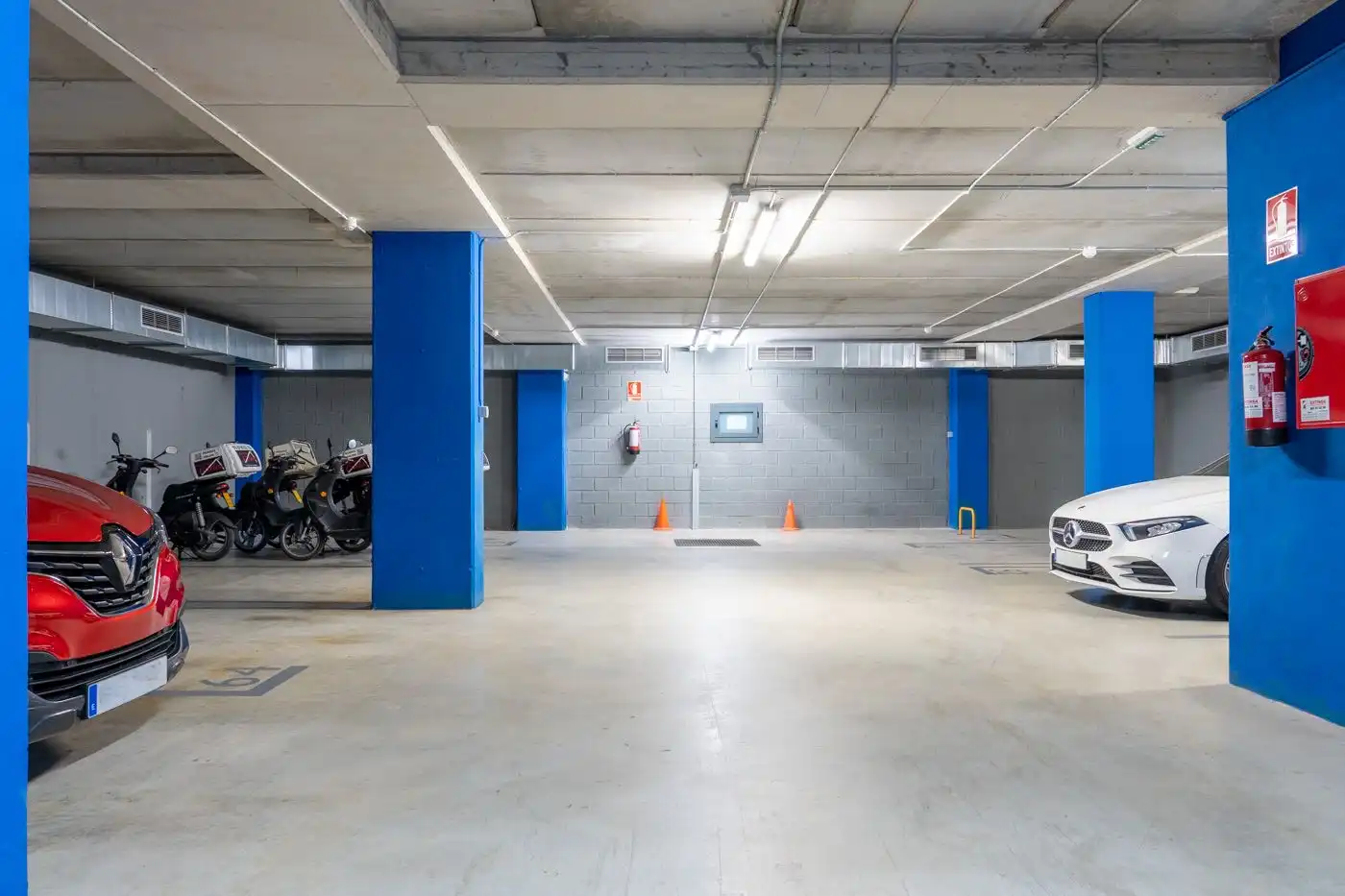 Parking of Garage for rent in L'Hospitalet de Llobregat