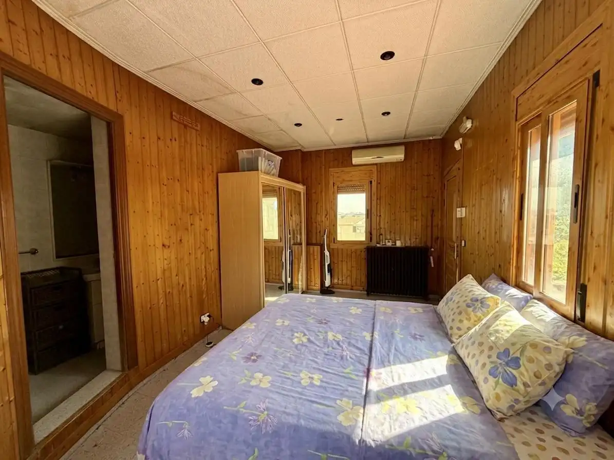 Bedroom of Houses for sale in Montcada i Reixac  with Air Conditioner, Heating and Private garden
