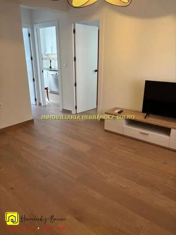 Piso de alquiler en San Bernardo