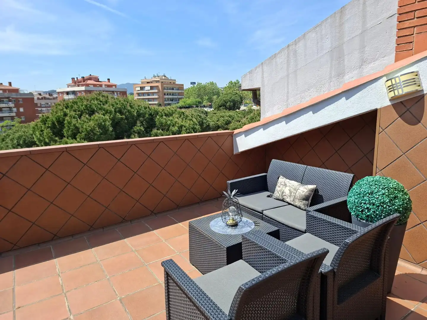 Terrassa de Casa adosada en venda en Mataró amb Aire condicionat, Calefacció i Jardí privat
