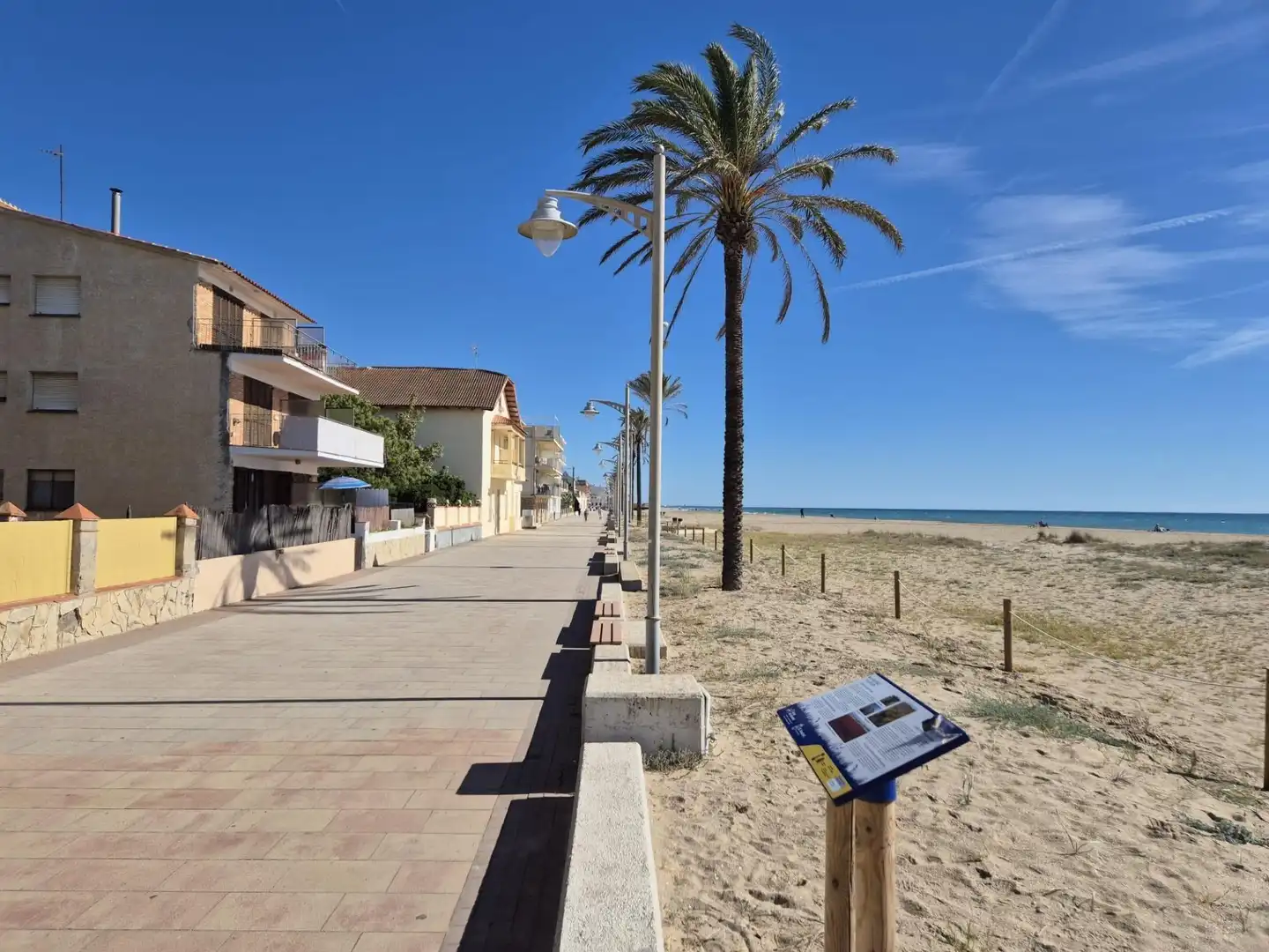 Exterior view of Attic for sale in El Vendrell  with Air Conditioner, Heating and Terrace
