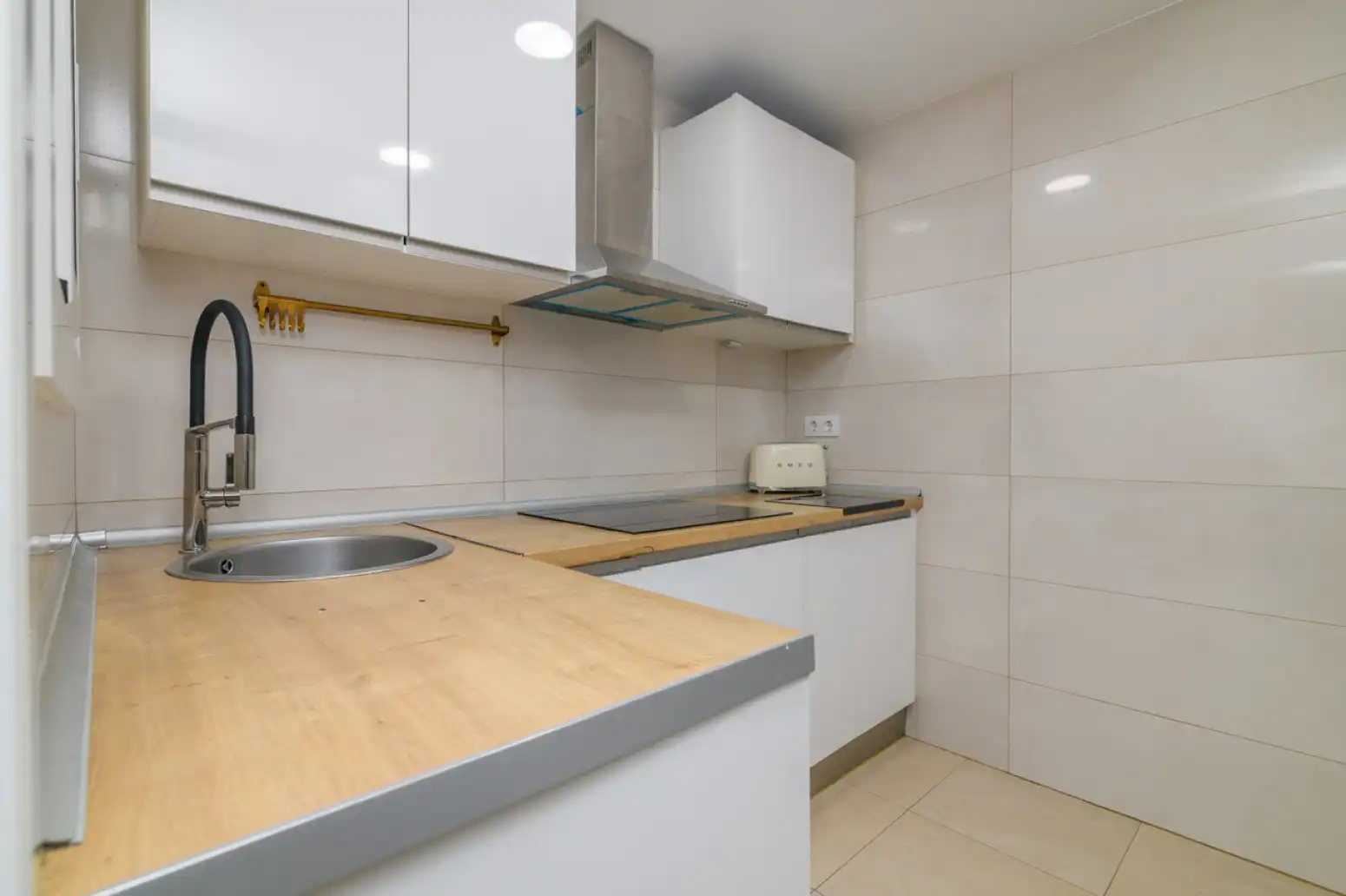 Cocina de Piso en venta en Viladecans con Aire acondicionado y Parquet