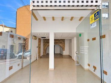 Local comercial en venda a Carrer Richars Cirera 3