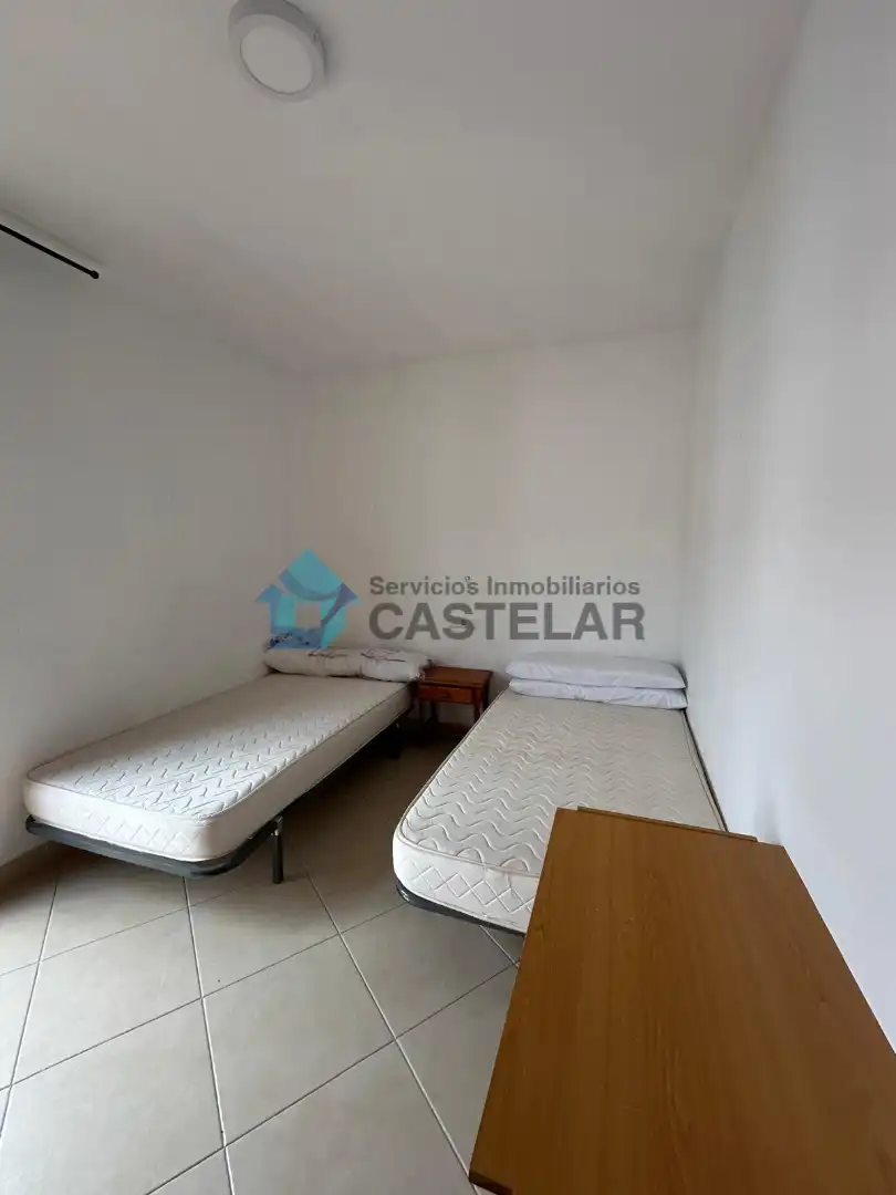 Schlafzimmer von Wohnung zum Verkauf in Oliva de la Frontera mit Möbliert