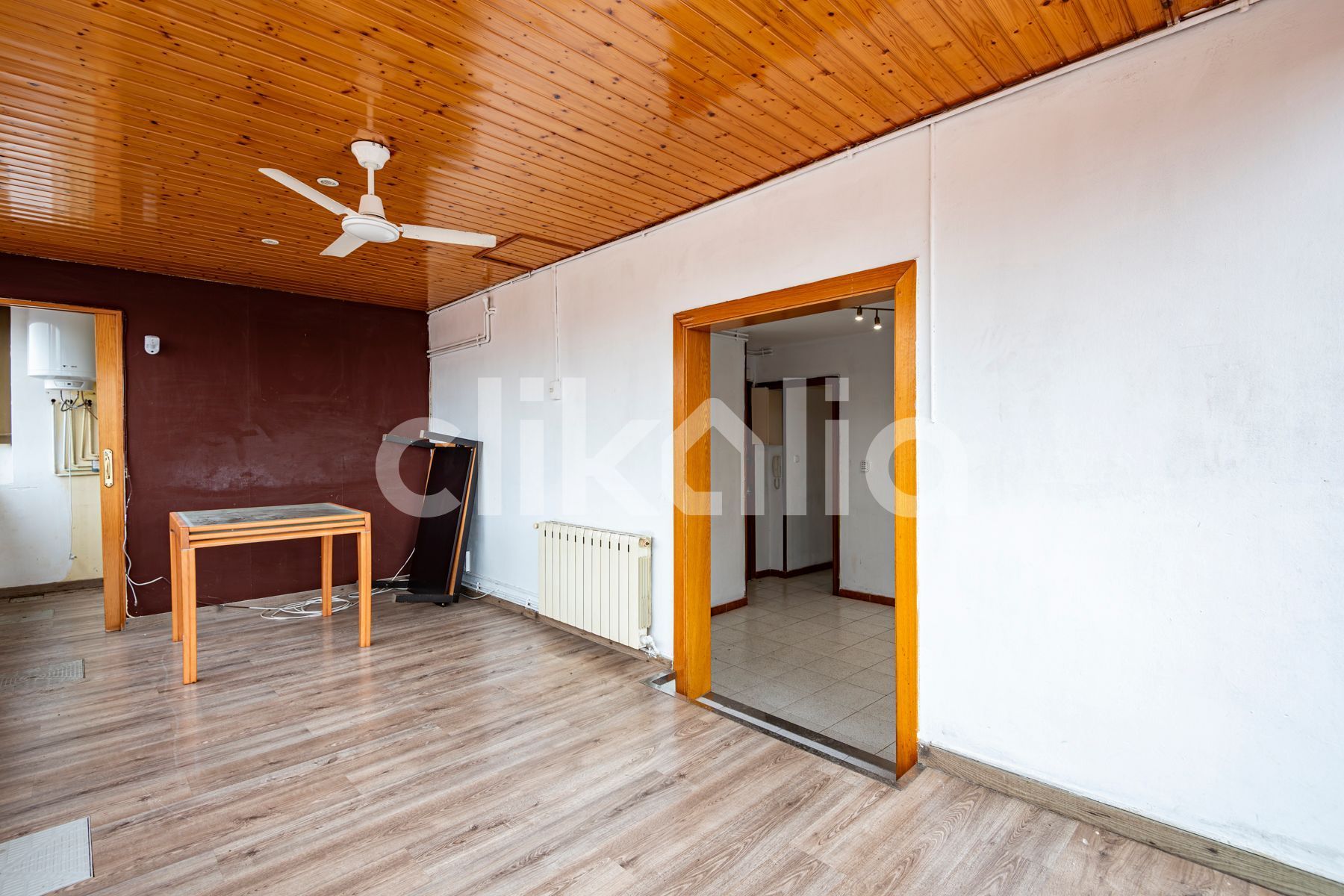 Living room of Flat for sale in Santa Coloma de Gramenet  with Air Conditioner, Heating and Terrace