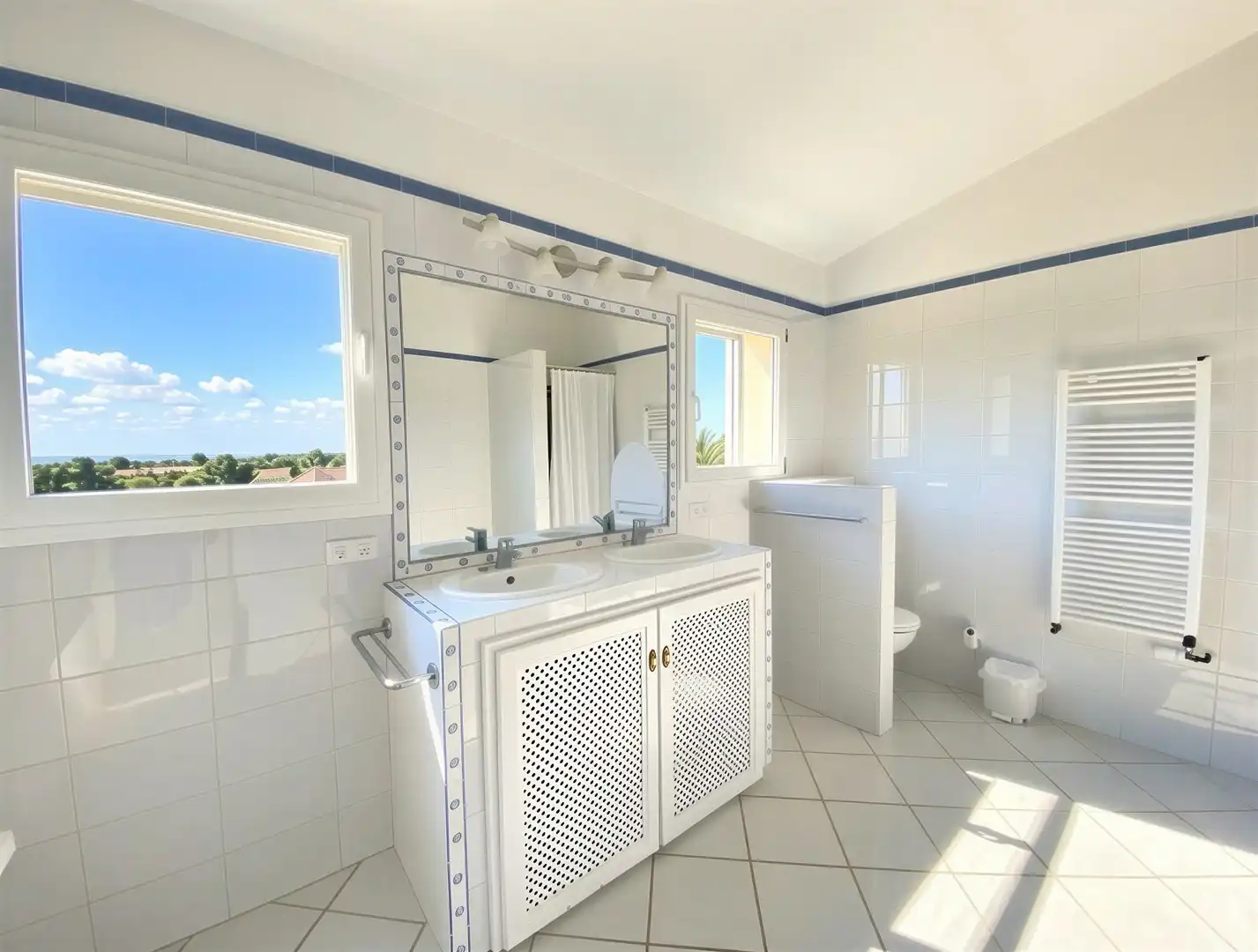 Bathroom of Houses for sale in Manacor  with Heating, Terrace and Storage room