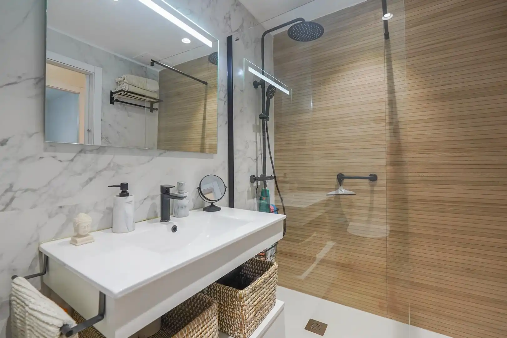 Bathroom of Flat for sale in Cambrils  with Private garden, Terrace and Balcony