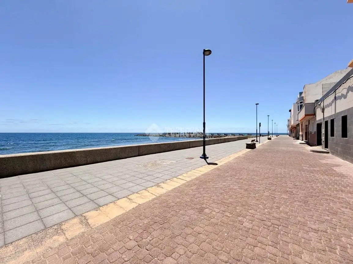 Vista exterior de Piso en venta en Ingenio