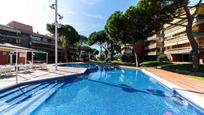 Swimming pool of Flat for sale in Gavà  with Air Conditioner, Heating and Private garden