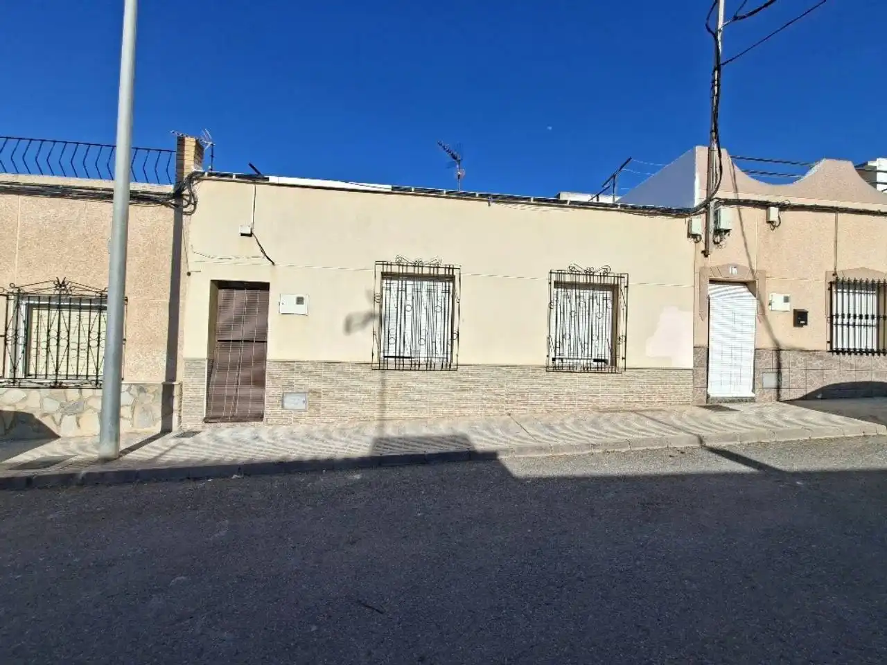 Außenansicht von Haus oder Chalet zum Verkauf in Cartagena mit Terrasse