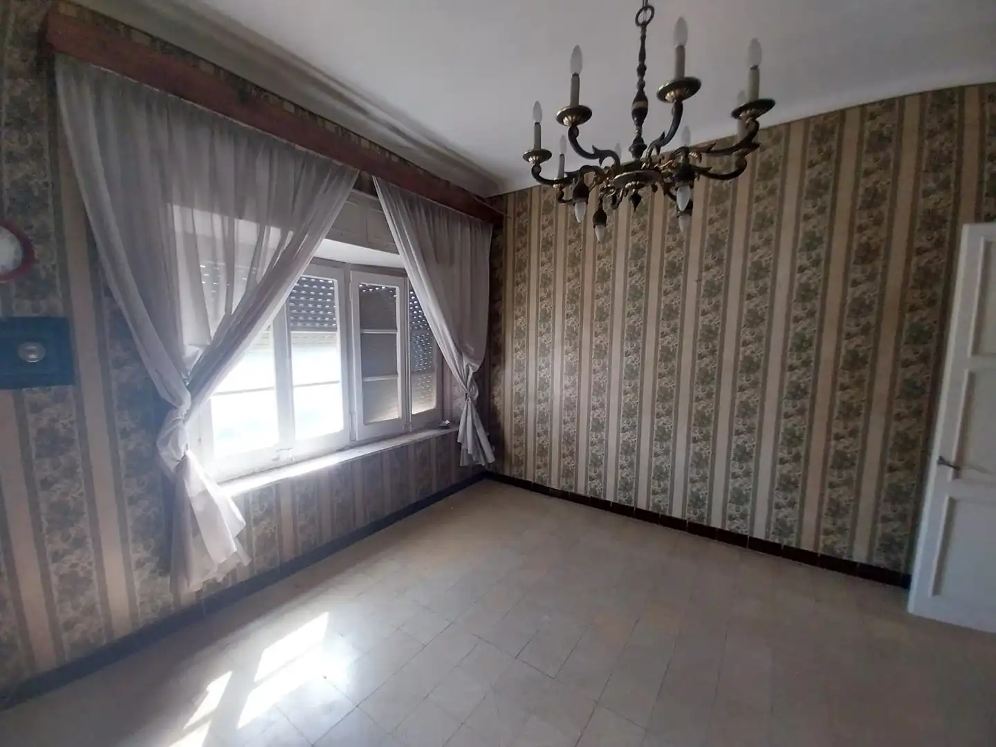 Habitación de Casa adosada en venta en Bellcaire d'Empordà con Trastero y Amueblado