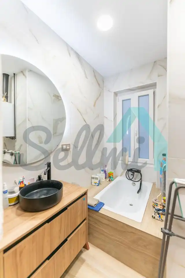 Flat for sale in Oviedo , Asturias
