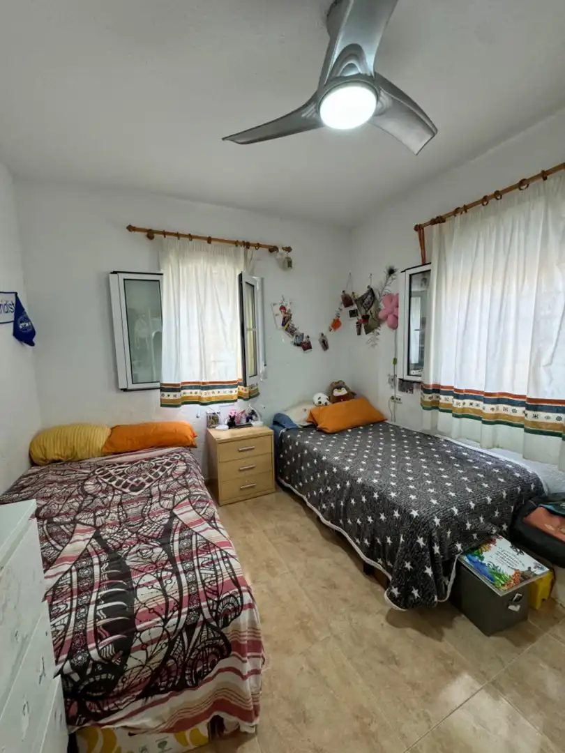Habitación de Casa o chalet en venta en Santa Pola con Aire acondicionado, Jardín privado y Terraza