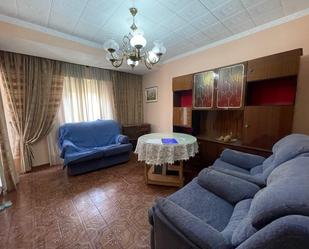 Living room of Flat for sale in  Granada Capital  with Terrace and Balcony