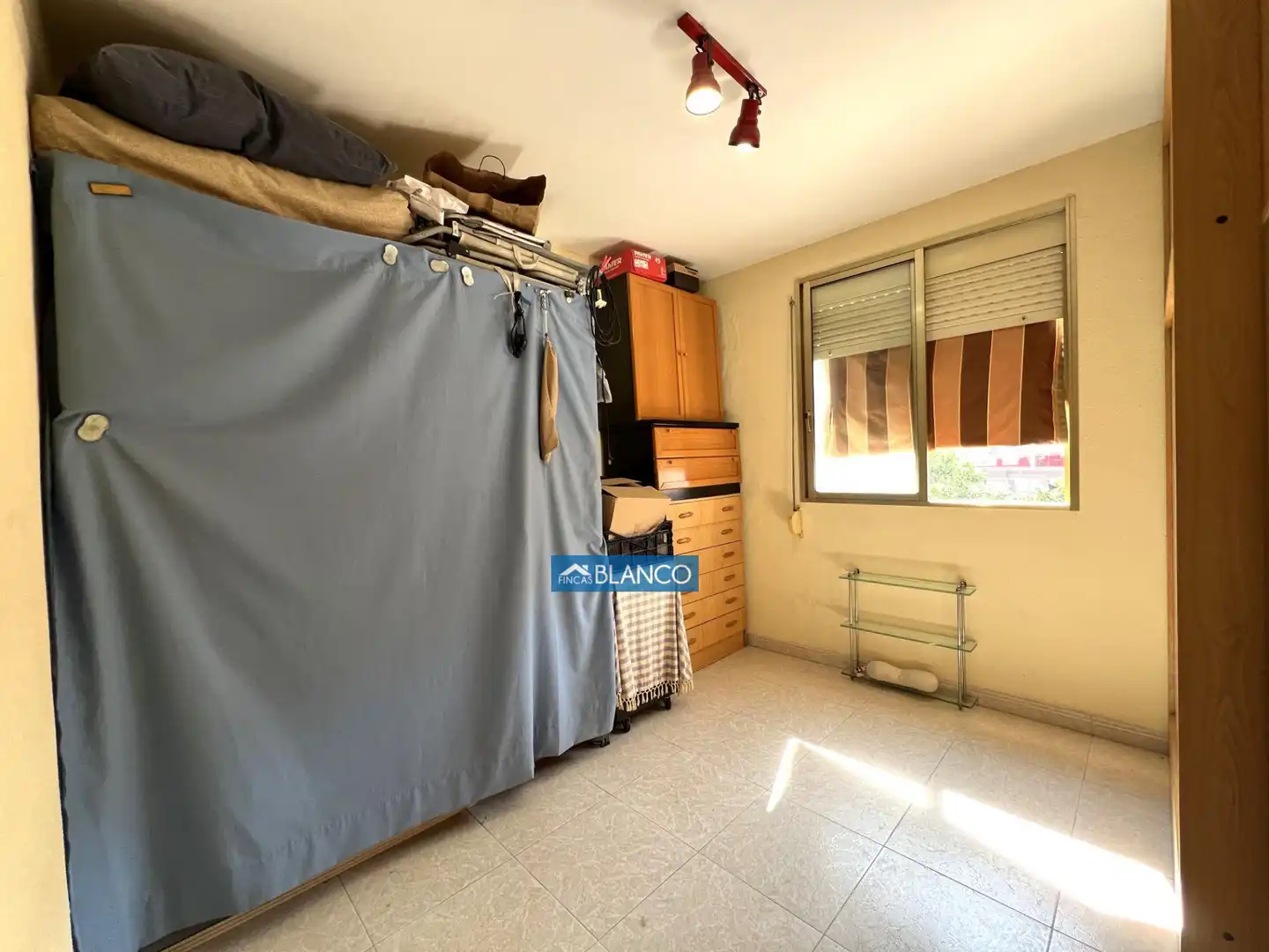 Dormitori de Pis en venda en Cornellà de Llobregat amb Aire condicionat, Calefacció i Balcó