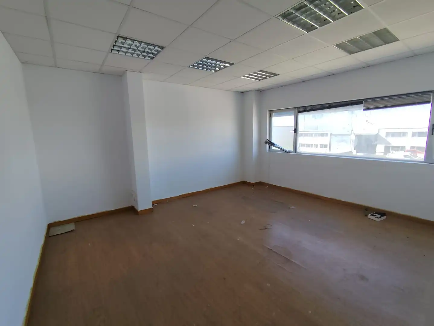 Fabrikhallen zur Miete in Valladolid