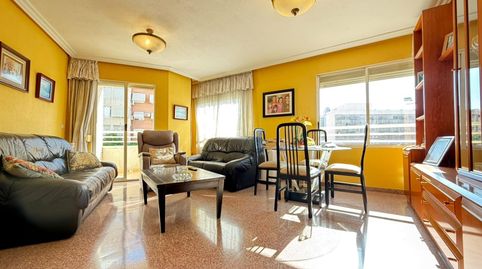 Foto 2 de Piso en venta en Avenida Avenida Pintor Baeza, 1, Altozano - Conde Lumiares, Alicante / Alacant
