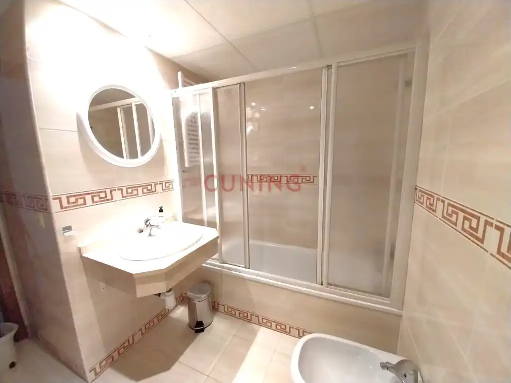 Baño de Piso en venta en Cáceres con Aire acondicionado, Terraza y Piscina comunitaria