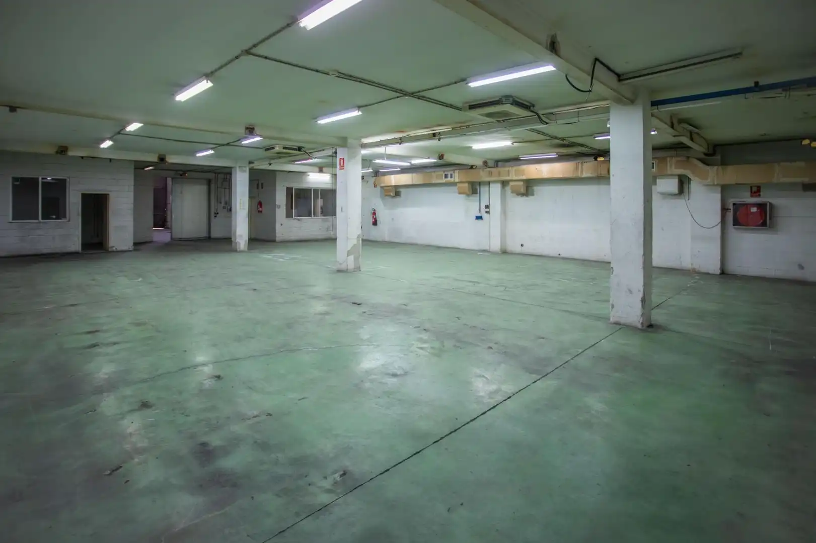 Nave industrial en alquiler en Carrer del Mercuri, 11 11, imagen 9