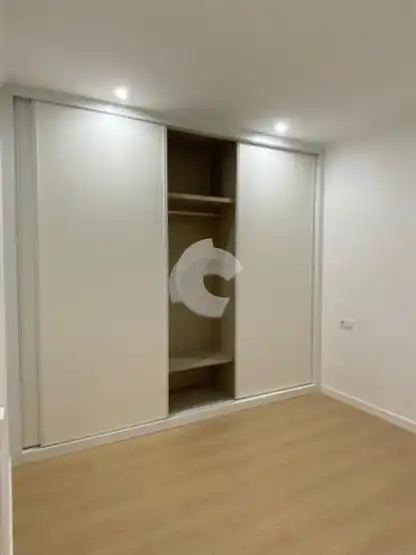 Habitación de Piso en venta en Ourense Capital  con Calefacción
