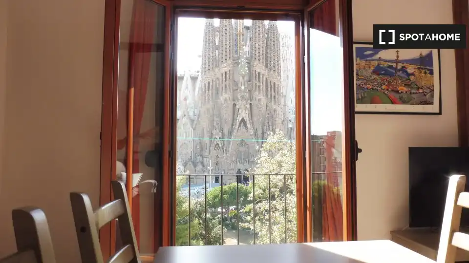 Piso con terraza en alquiler en Eixample, imagen 2
