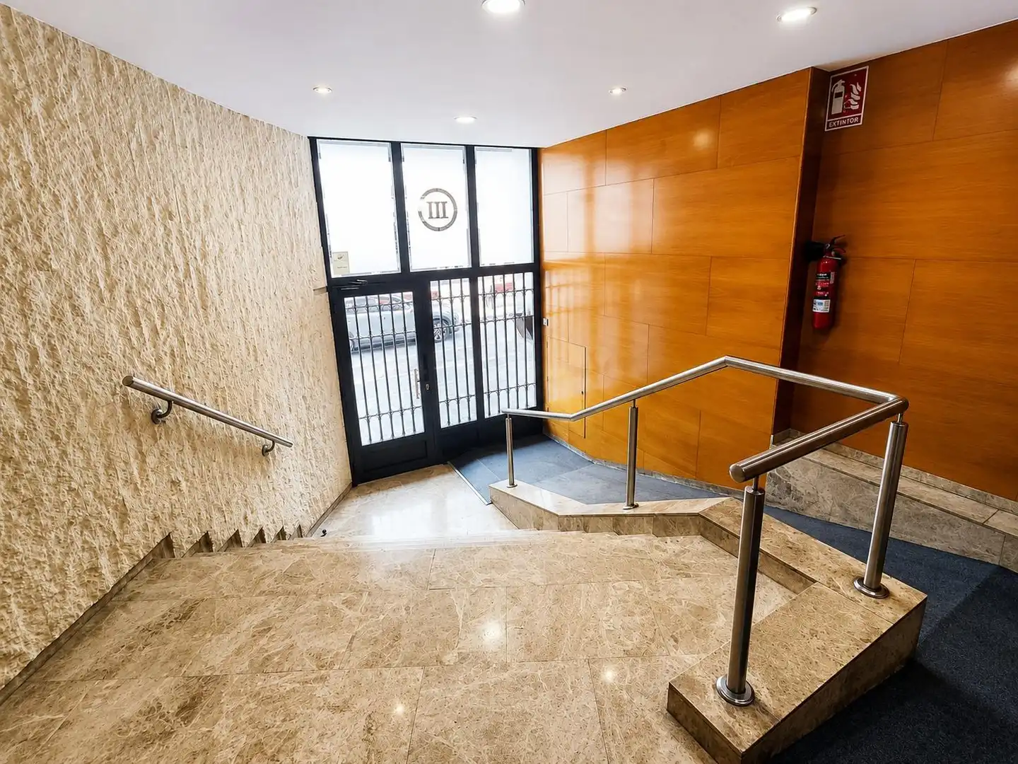 Flat for sale in Calle Calle Castellar, Ensanche - Diputación