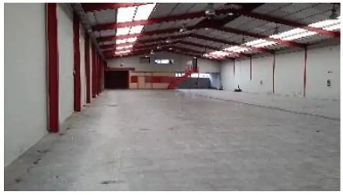 Nave industrial en venta en Oviedo 